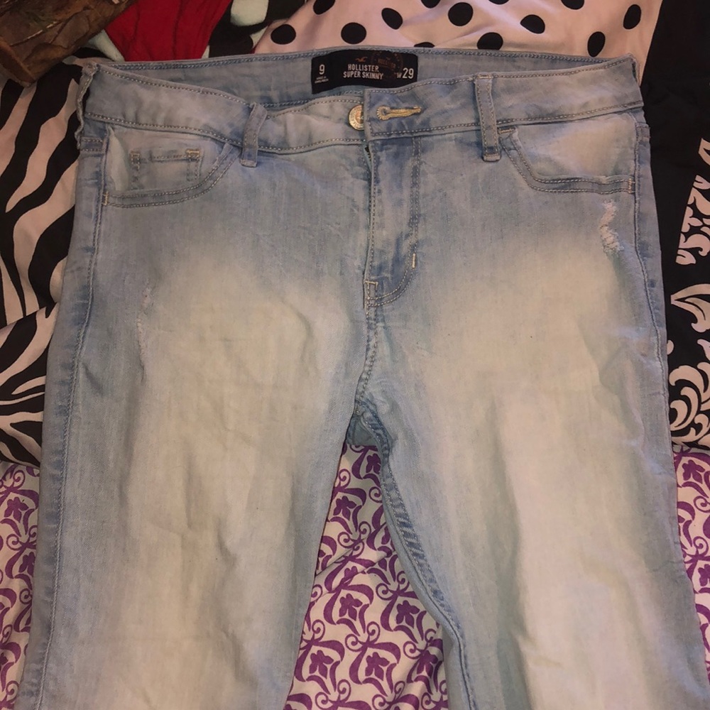 Hollister ripped jeans